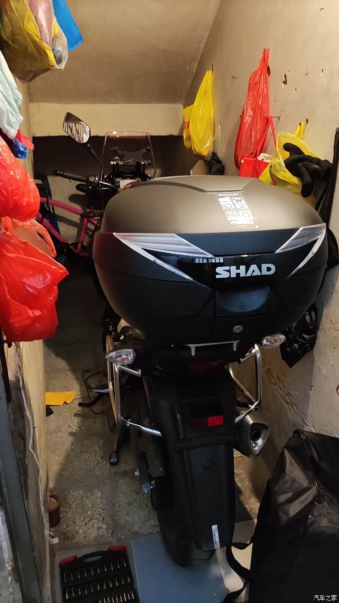 dl250安装夏德尾箱