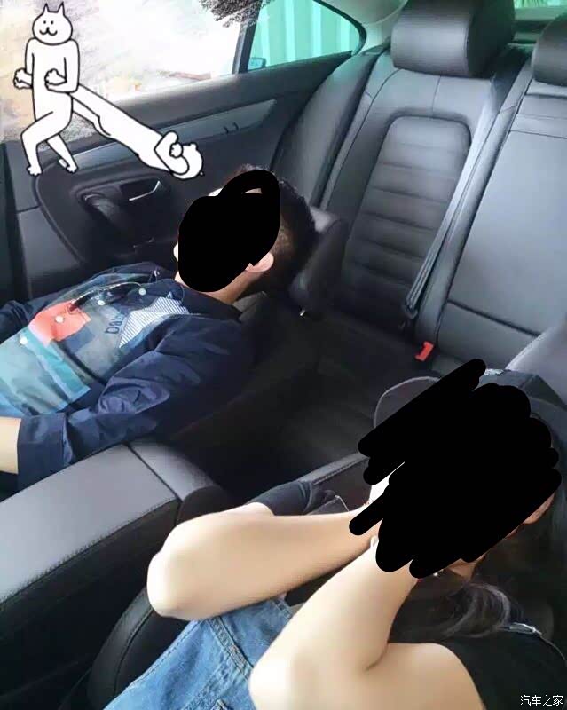 求老司机帮忙看下这是什么车,小弟感激不尽