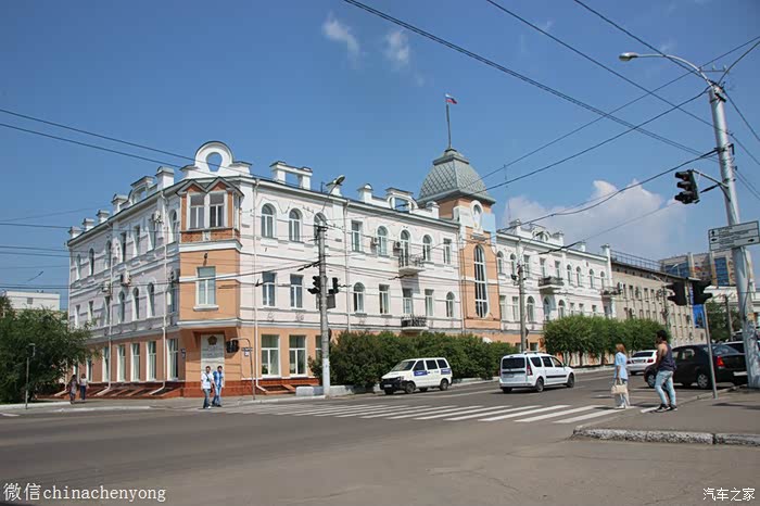 赤塔市距离满洲里约500公里,是俄罗斯赤塔州政府所在地,是个多边文化