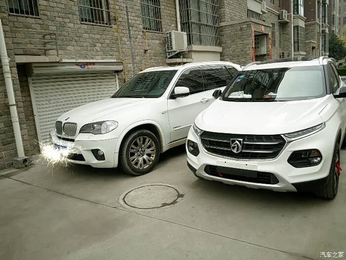 宝驴510和宝马x5图片对比