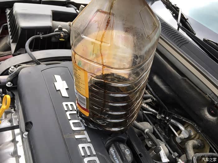 雪佛兰科鲁兹抽机油