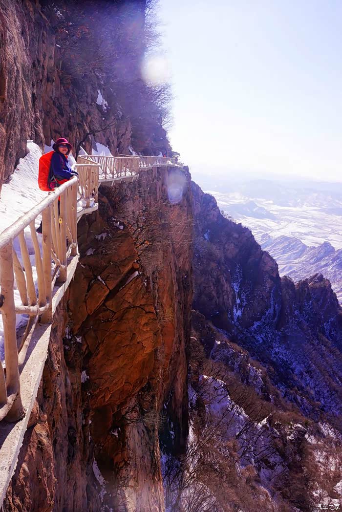 踏雪黑风口栈道