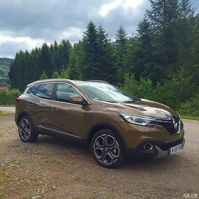 放毒海外雷诺kadjar科雷嘉棕色实车第四弹