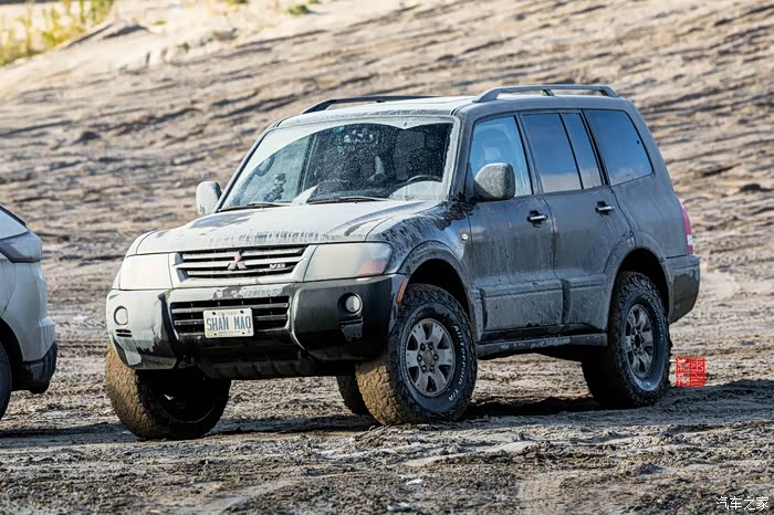 枫叶国山猫从v77到v78,汽油到柴油的蜕变.纯日规帕杰罗求认证啊