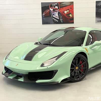 蓝色的法拉利488 pista 奶绿色的吗,好别致啊,真喜欢