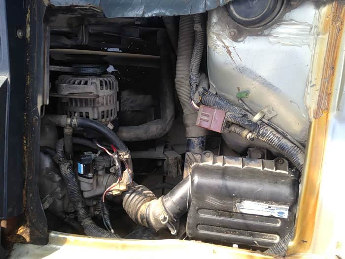 周末清洗我的功臣车,五菱兴旺6358e3,五菱的一代经典.