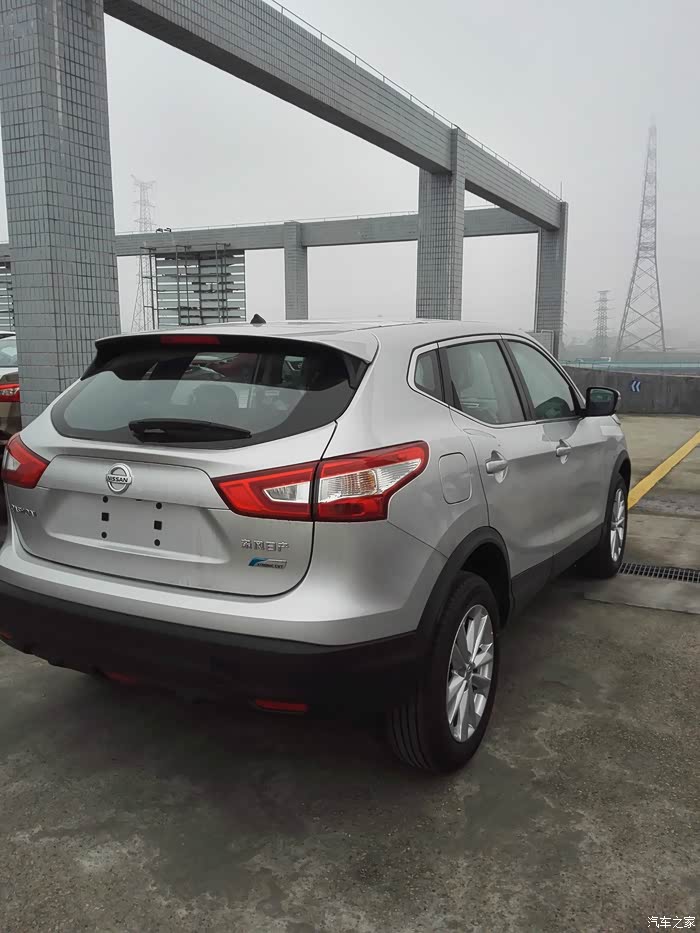 工薪族提车记全新逍客男人本色月光银精英20