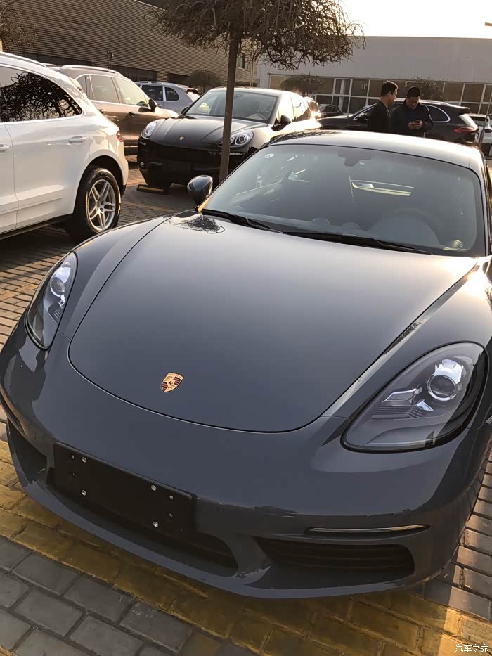 【图】cayman石墨蓝外蓝内,明天提车,请教问题_保时捷718论坛_汽车之