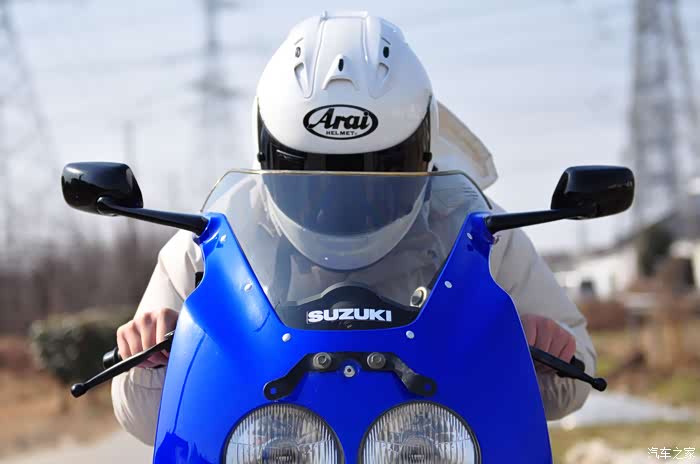 经典情怀车之铃木gsx250征服者济南轻骑铃木