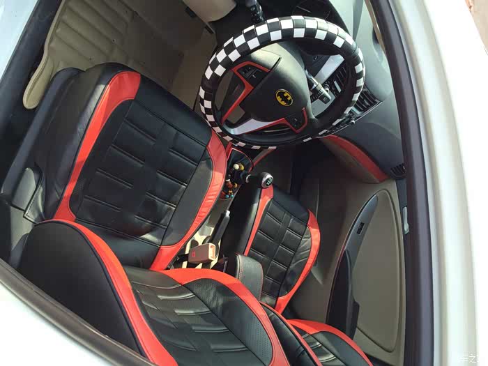 14款瑞纳外观内饰cv5黑顶导航尾灯膜自发光各种改装