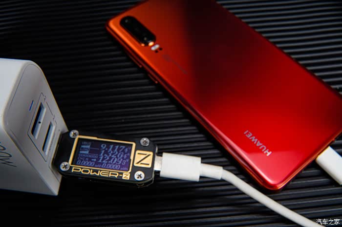 华为p30上机测试typec口充电表现,可以交出9v-1.