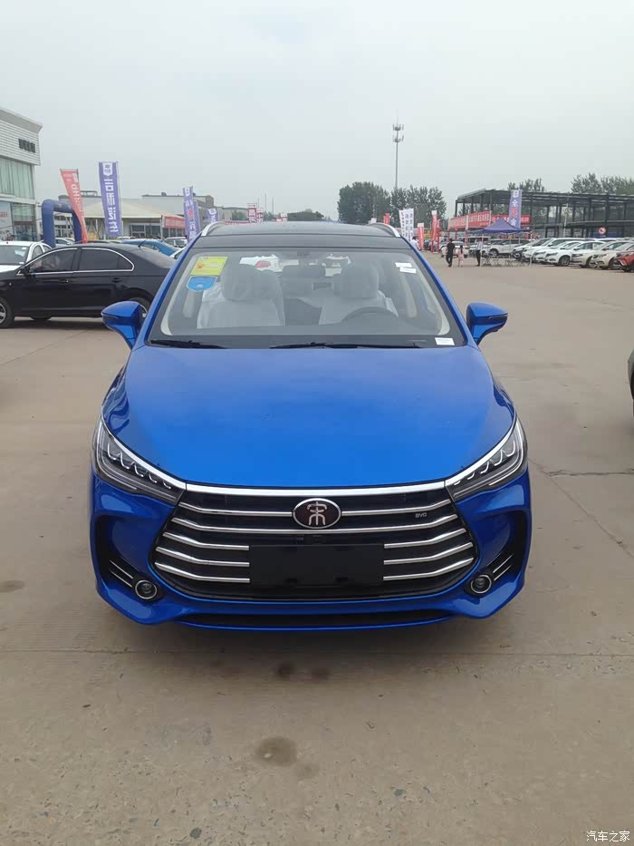 山东聊城宋麦克斯到车体验试乘感觉不错