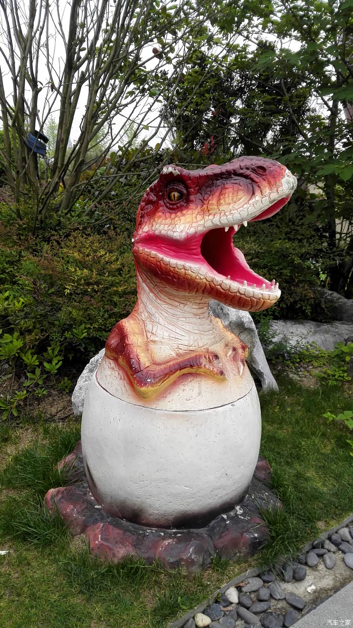 无锡长安车友会万达城看仿真恐龙展