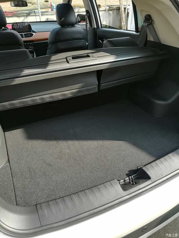 【图】求510高配后备箱图片_宝骏510论坛_汽车之家论坛