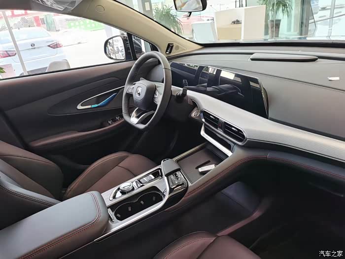 长安uni-t自带引力