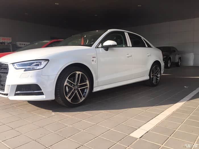 【图】17款三厢1.4t运动提车了_奥迪a3论坛_汽车之家论坛