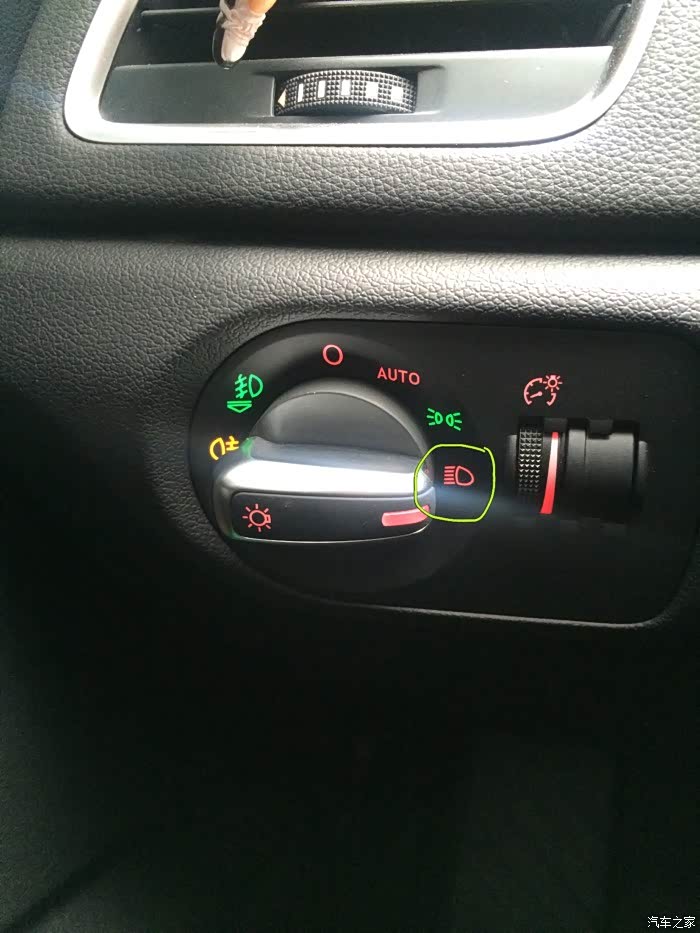 【图】大灯指示灯会亮不?_奥迪q3论坛_汽车之家论坛