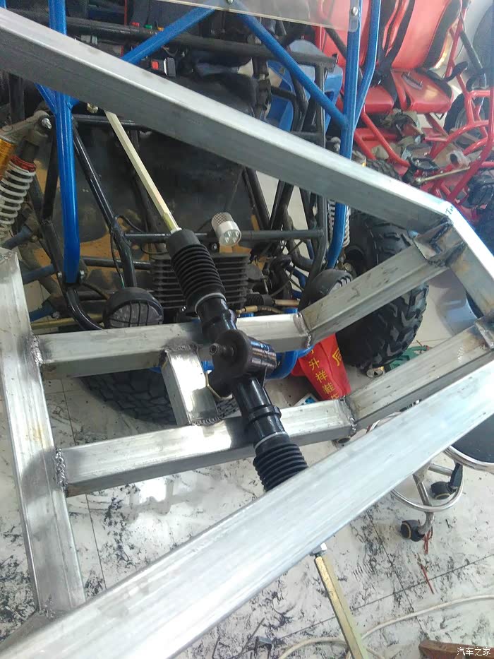 自制响尾蛇钢管车