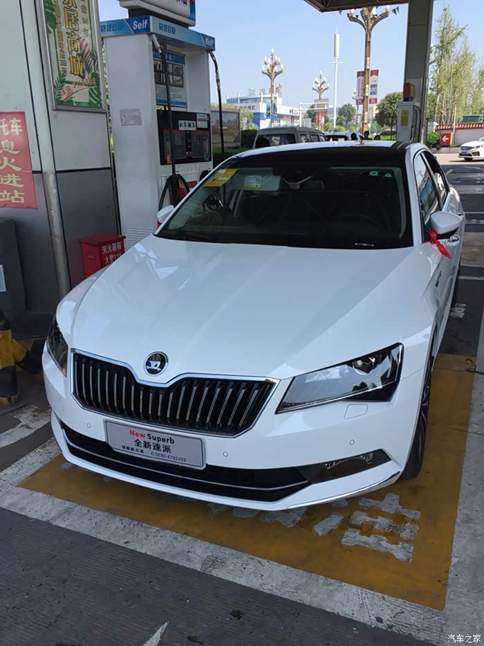 哪里能看到白色速派照片求推荐