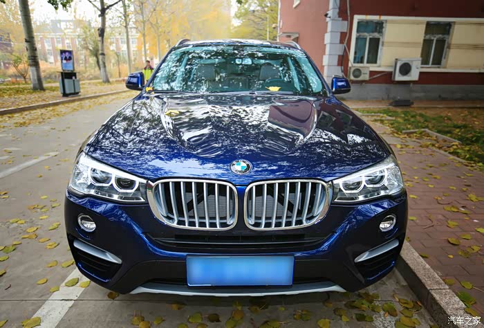 二十斤不如你我的蓝色阿瓦隆宝马x4提车作业