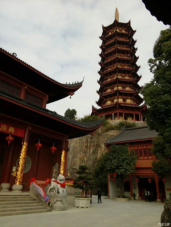 西天竺狮林禅寺图片