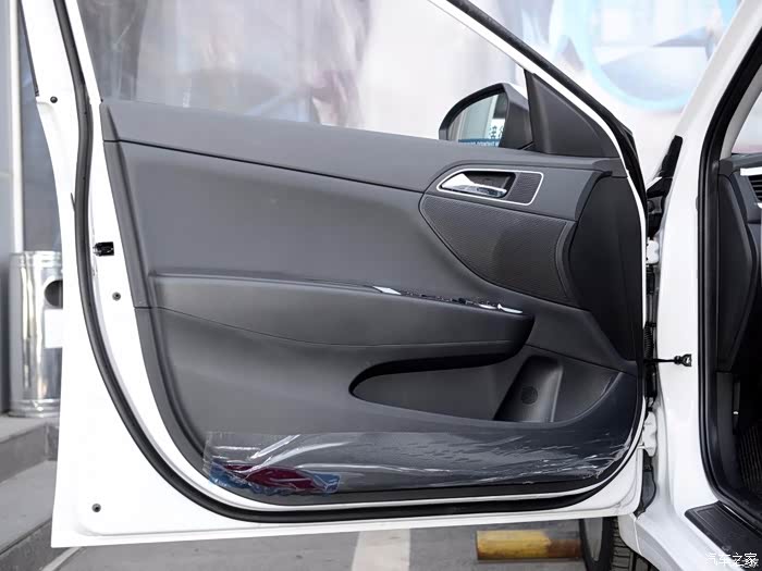 【图】车门内塑料划伤怎么处理_名图论坛_汽车之家论坛