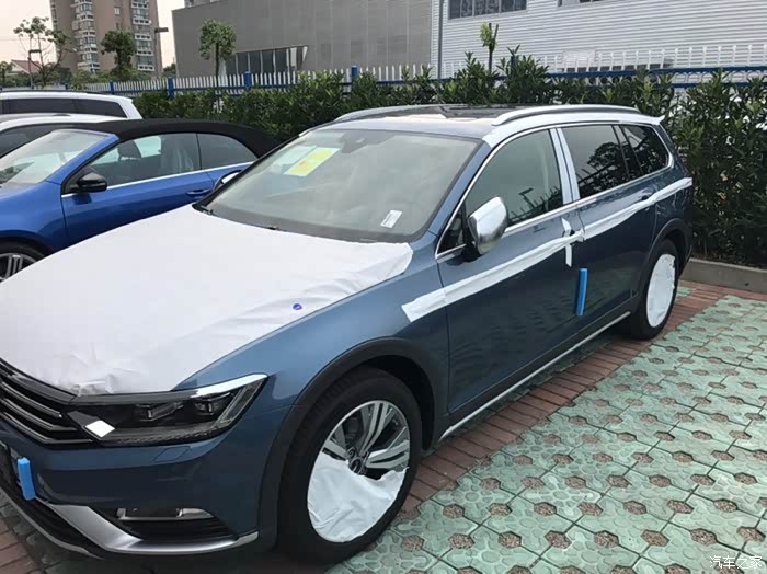 无锡第一台纵行黛青蓝到店静待提车