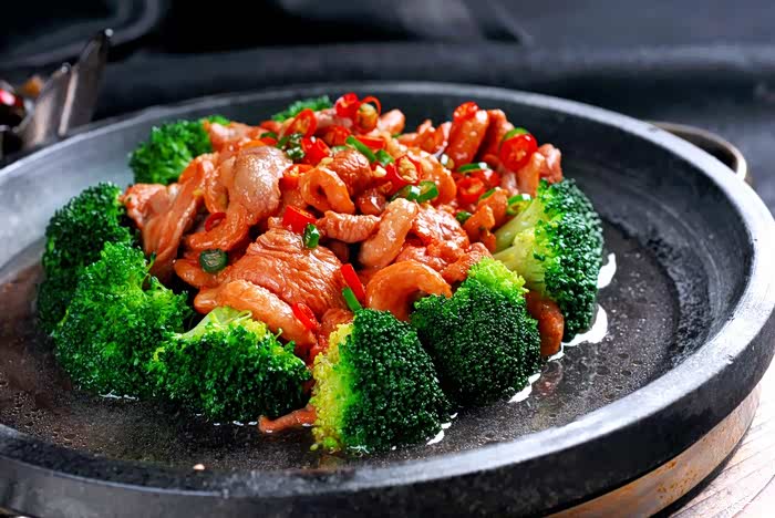 你好20212021美好的新生活之鹅黄肉