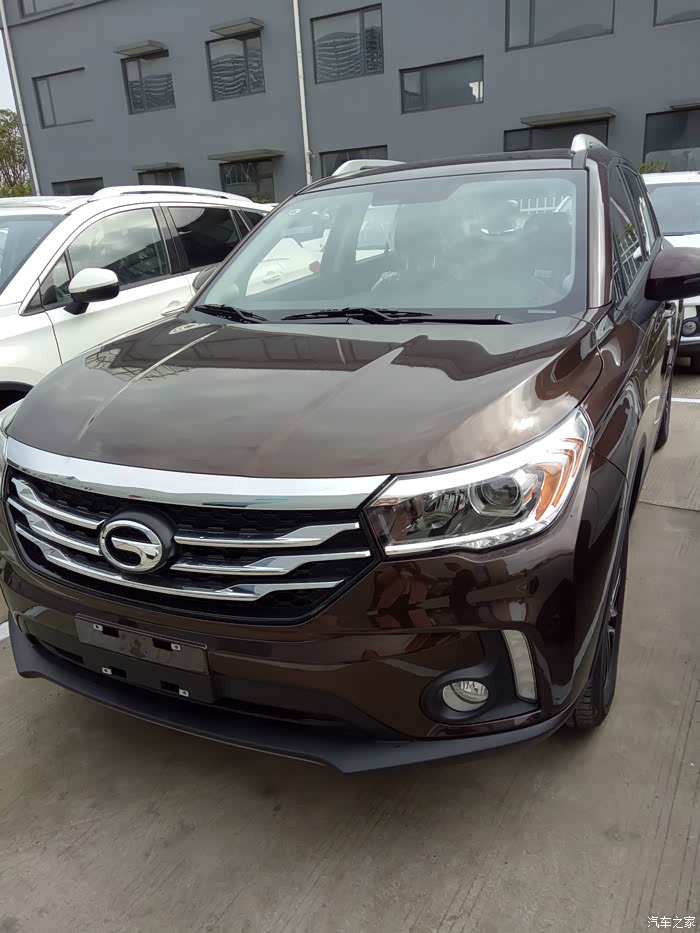 传祺gs4235t自动精英摩卡棕新手提车作业