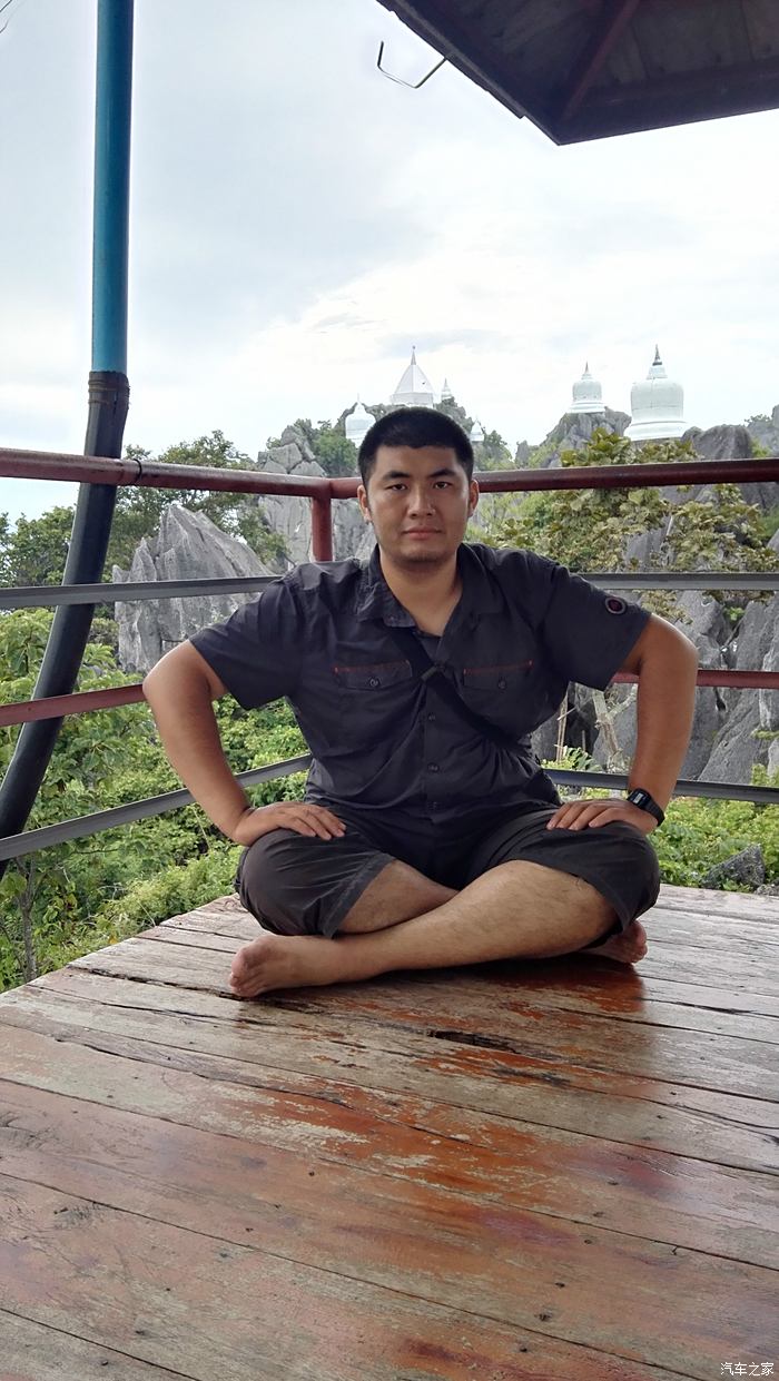 老挝男生图片
