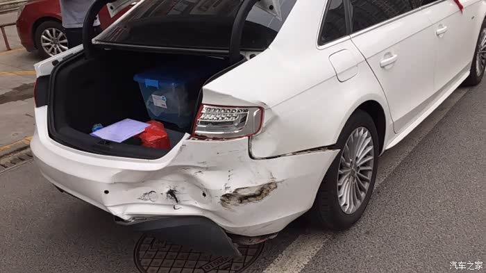 倒车出来被撞了这样的撞击会伤大梁吗