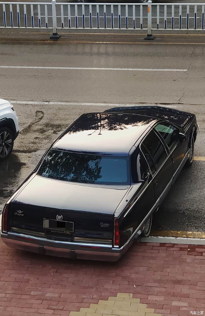 经典重现cadillacfleetwood1994