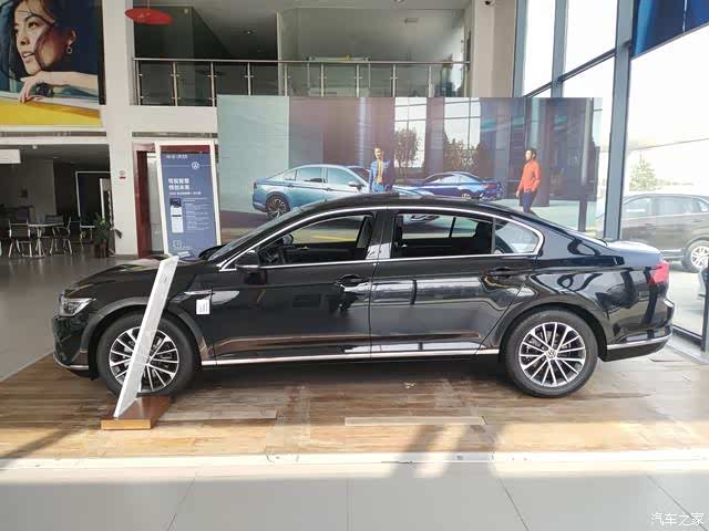 【图】新款大众迈腾,全新led尾灯组,看上去更加具有科技感_alpina b5