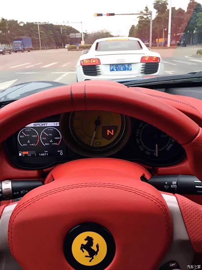 刚提完车怎么装逼