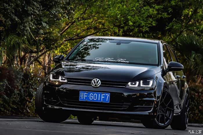 golf7,见证了这辆车的成长,极致素风黑武士 .