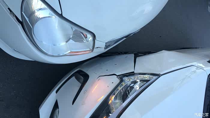 我的秦还没上牌就让宝来给撞了.