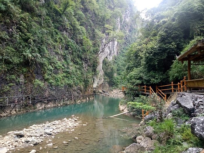 平塘救星石笑话图片