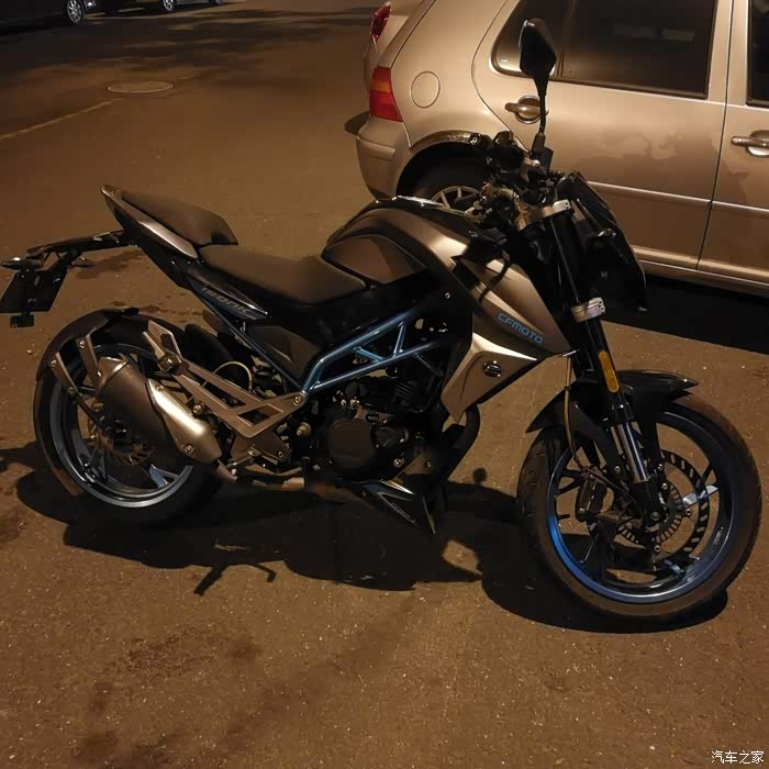 提17款春风150nk白色 乐趣版