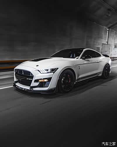 白色的赛麟,就像一匹野马gt500 ,动力十足,颜值担当,爱