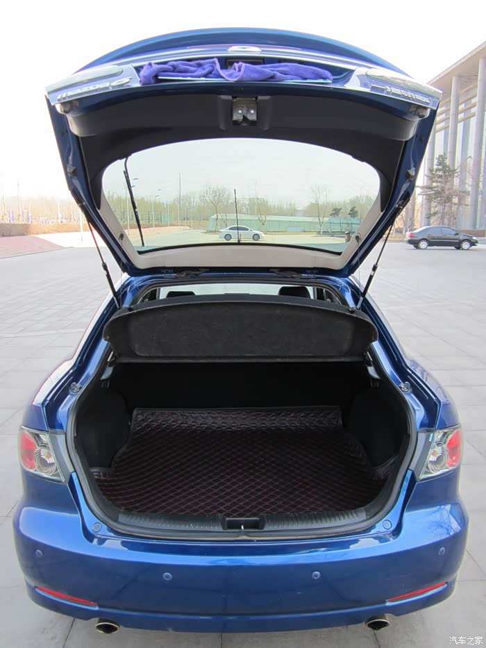 出个马自达6手动23掀背轿跑