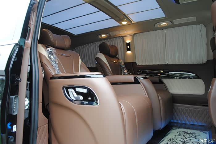 奔驰商务车改装车