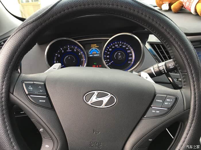 0豪华可以换方向盘实现定速巡航这些功能嘛