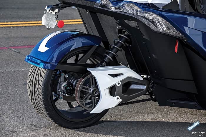 秀车北极星发布其2018款slingshot倒三轮摩托车系列