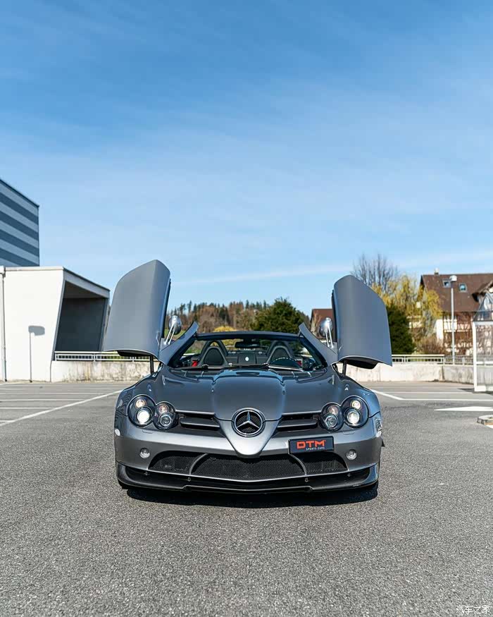 那银色的外观实在是太美了,这敞篷我爱_奔驰slr级论坛_汽车之家论坛