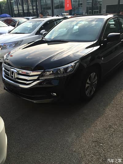 2015款雅阁舒适版提交迟到的作业!深圳九代雅阁车友会聚会照片!