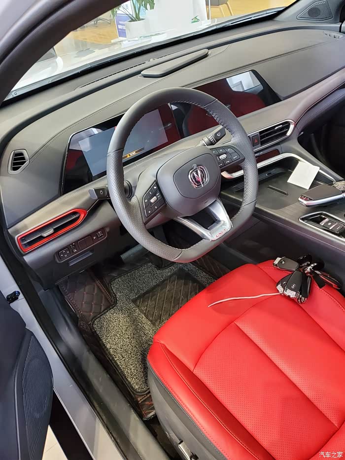 长安unit原子灰最美的颜色陪你走遍初春大地