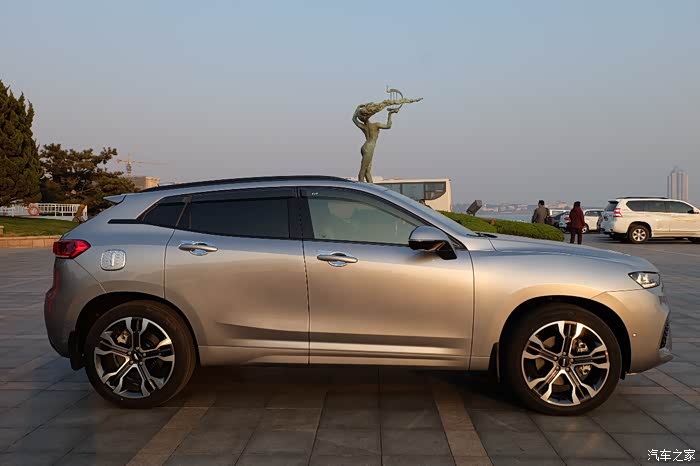 长城wey奔驰gle大片来袭青岛美拍八大关与小青岛篇