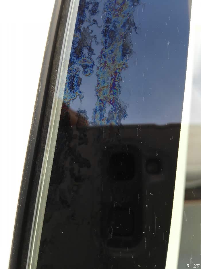 【图】玻璃被腐蚀了吗?_速锐论坛_汽车之家论坛