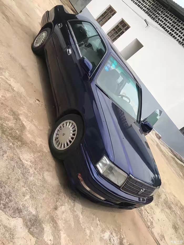 论坛孤品无框车窗第十代皇冠151