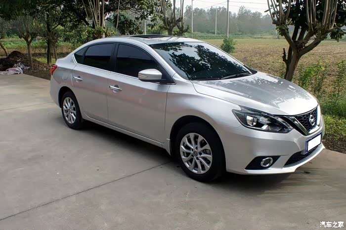 求16款轩逸银色的图片